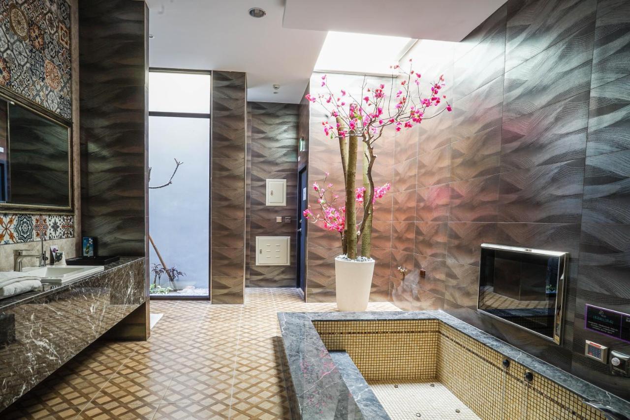 Shu Xin Motel Nantou Exteriör bild