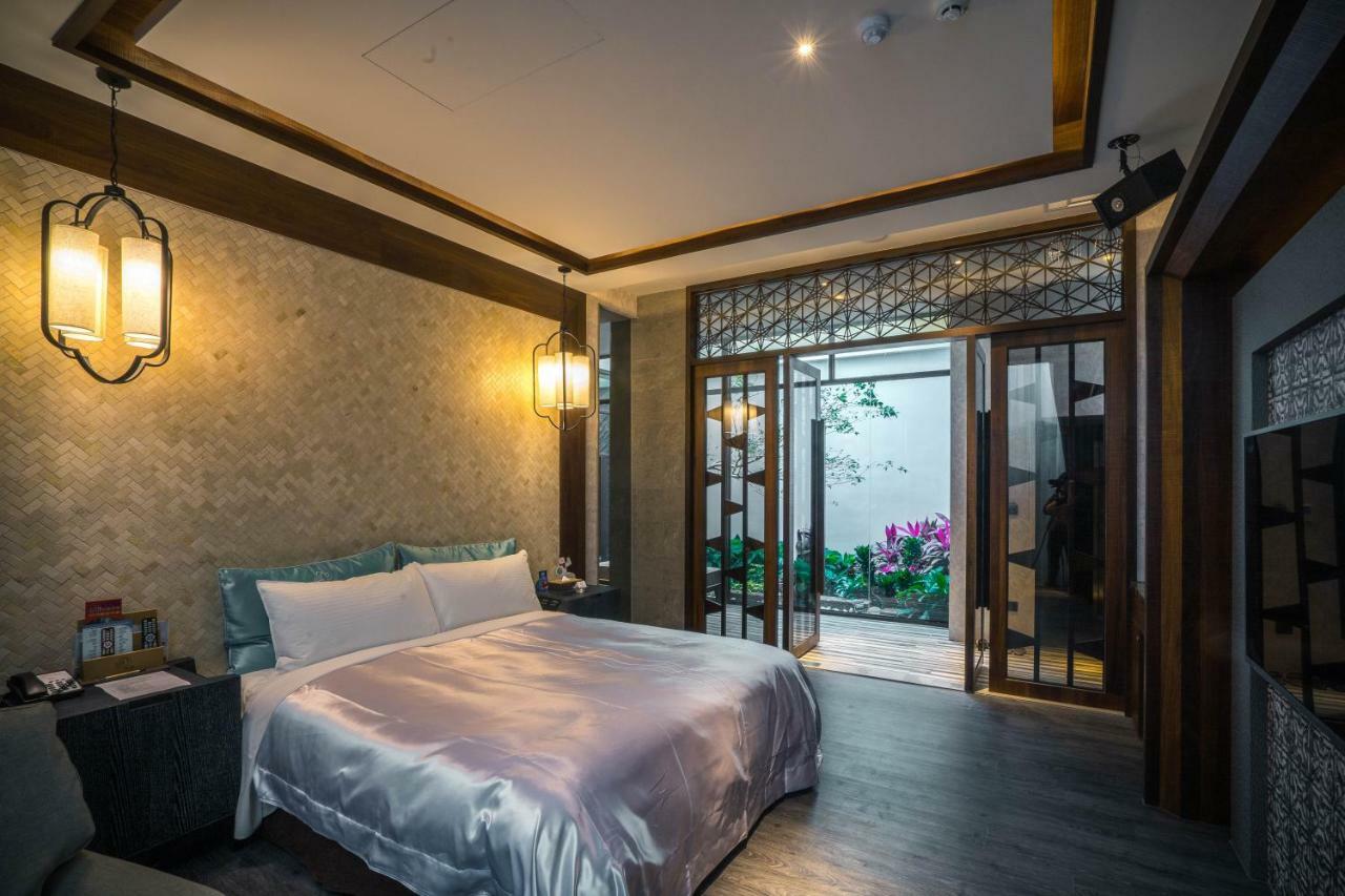 Shu Xin Motel Nantou Exteriör bild